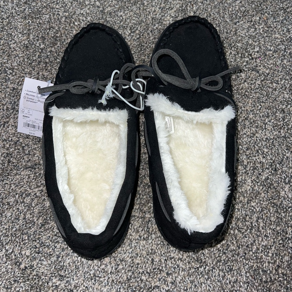 cute comfy shoes! Size 6-7! never worn! Sonoma brand!